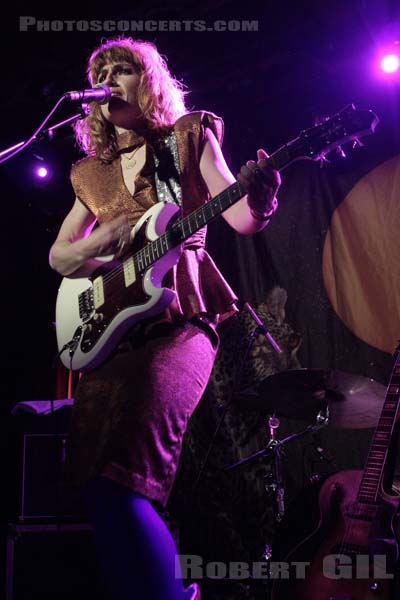 JOAN AS POLICE WOMAN - 2008-11-19 - PARIS - La Maroquinerie - 